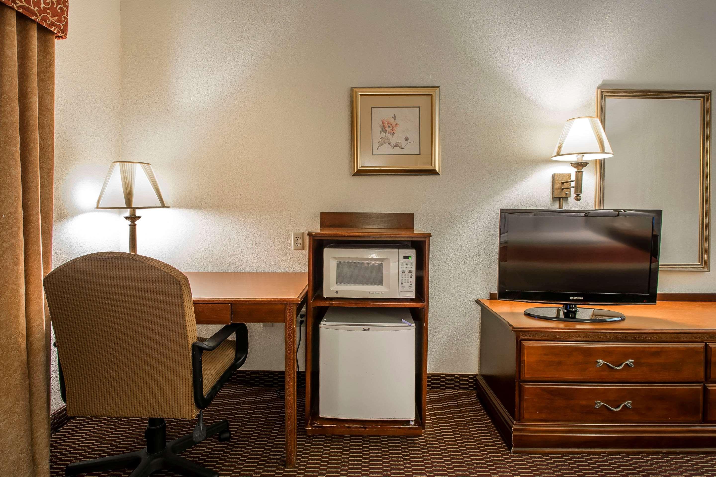 Econo Lodge Inn & Suites Marianna Ngoại thất bức ảnh